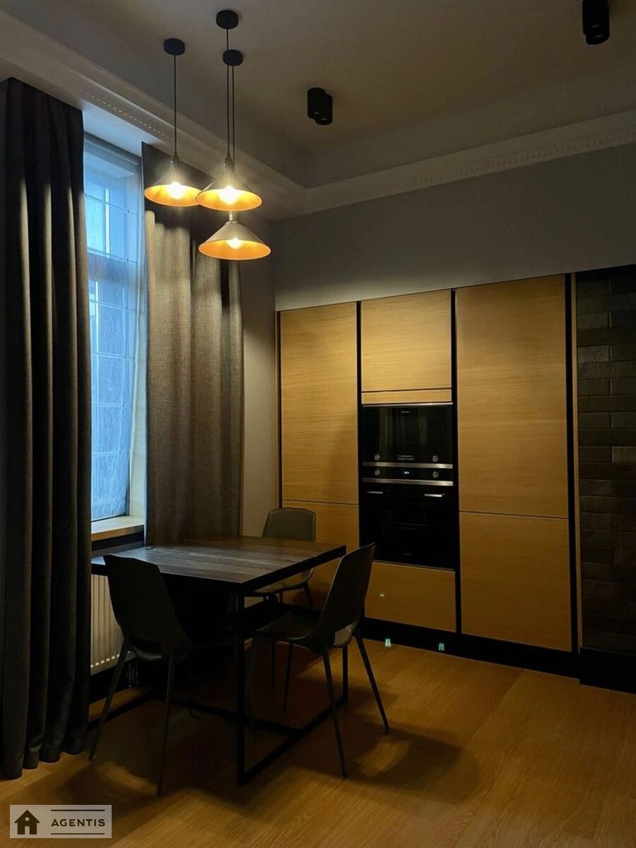 Apartment for rent. 2 rooms, 98 m², 4th floor/18 floors. 2, Bolsunovska vul. Serhiya Strutynskoho, Kyiv. 