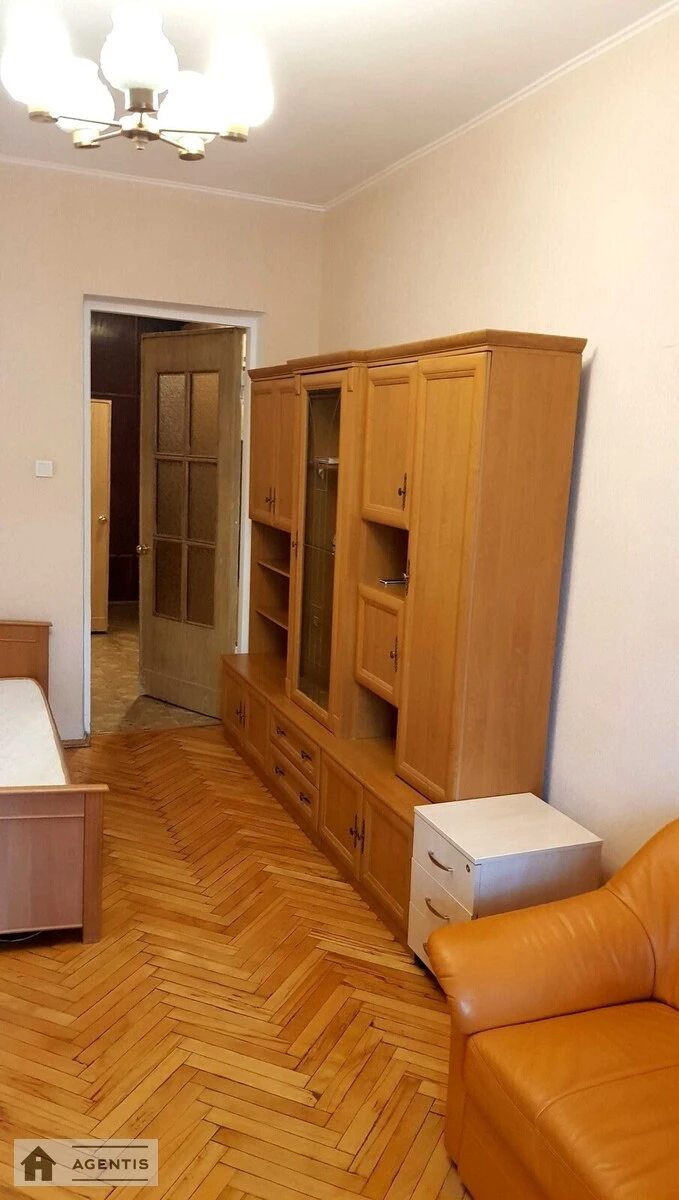 Здам квартиру. 2 rooms, 50 m², 4th floor/5 floors. 24, Лабораторний 24, Київ. 