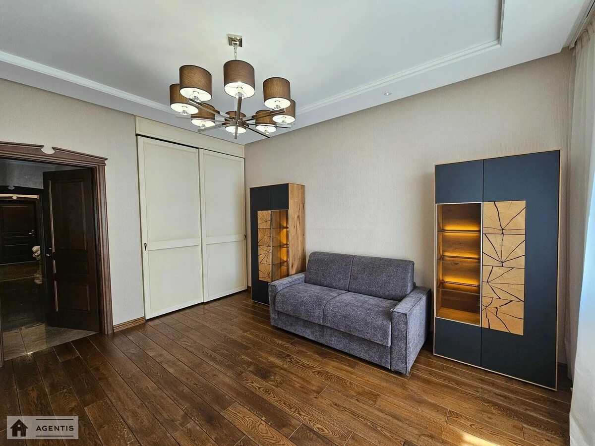 Apartment for rent. 4 rooms, 190 m², 14 floor/22 floors. 2, Andriya Verkhohlyada vul. Mykhayla Drahomirova, Kyiv. 