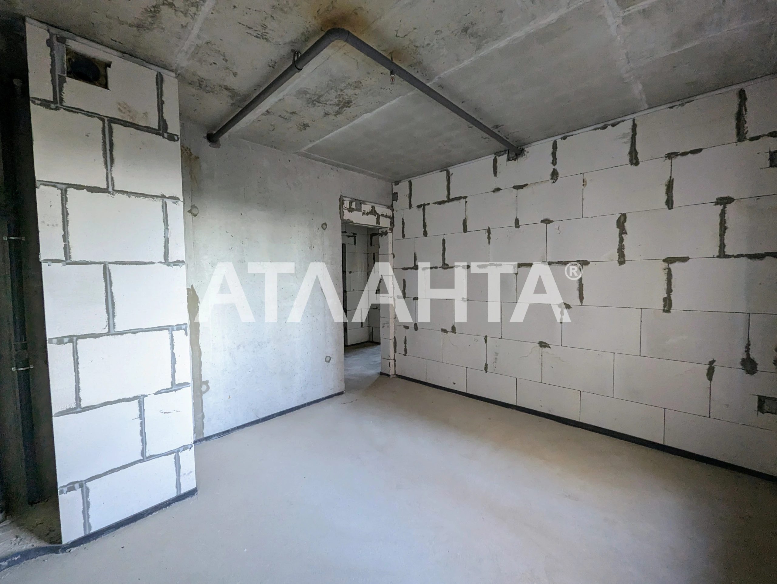 Продаж квартири. 2 rooms, 57 m², 6th floor/21 floors. 10, Літературна, Одеса. 