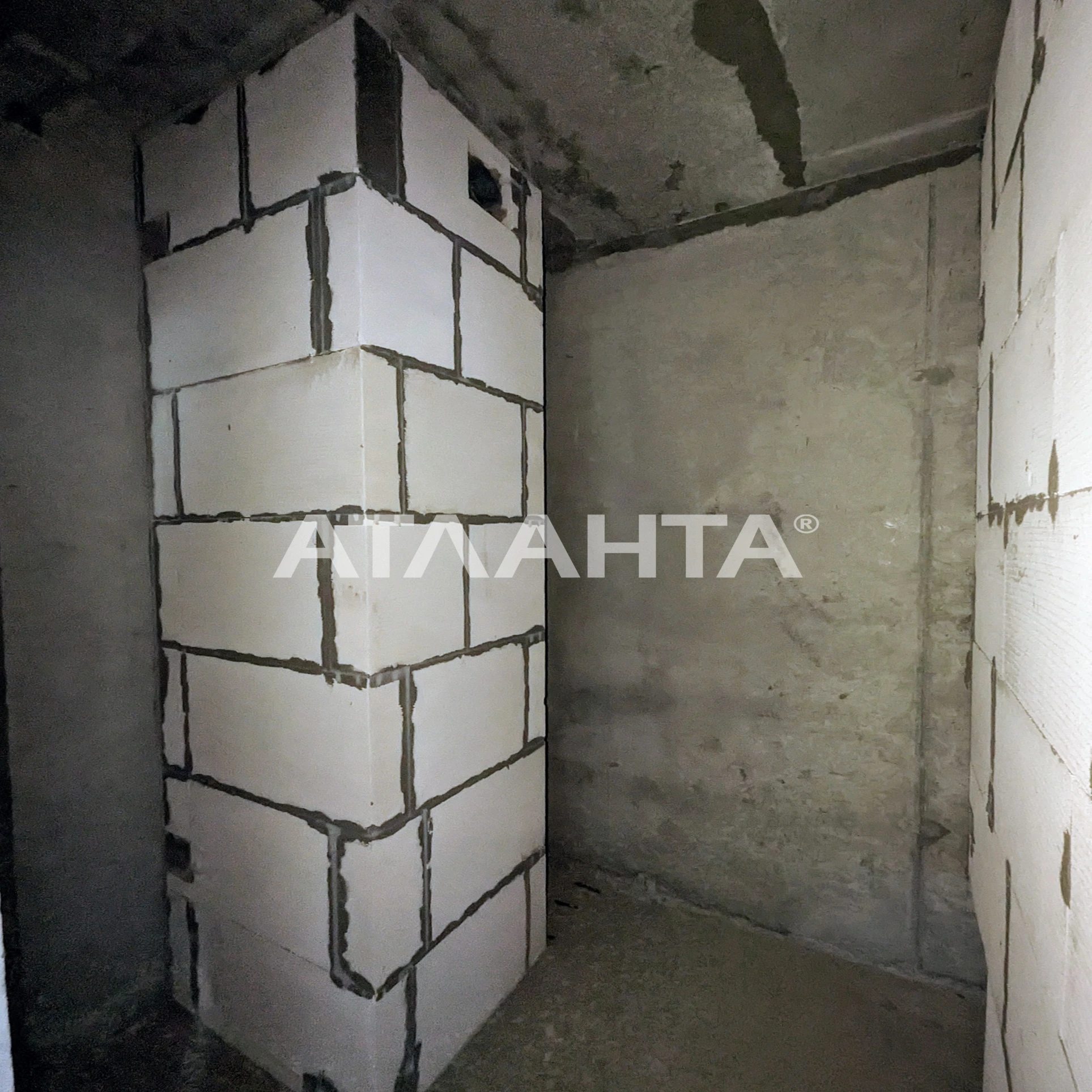 Продаж квартири. 2 rooms, 57 m², 6th floor/21 floors. 10, Літературна, Одеса. 