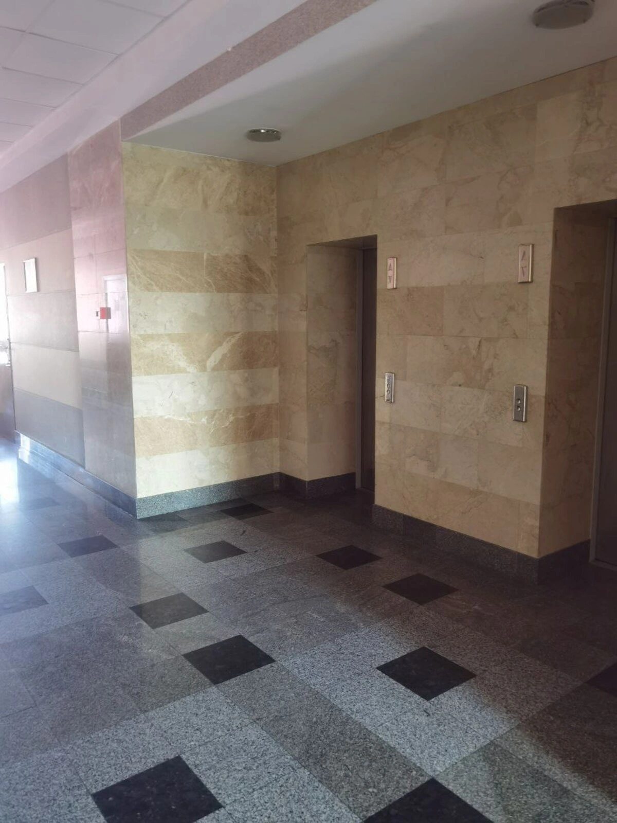 Office for sale 27 m², 8th fl./9 floors. 23, Lvivska 23, Kyiv. 