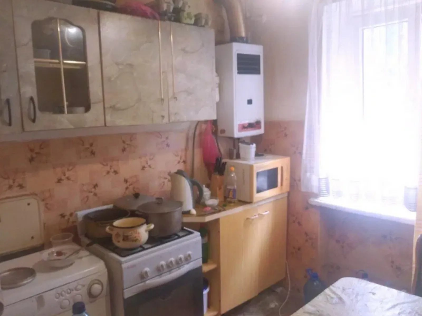 Продаж 2к квартири, 42 кв.м, р-н Центр