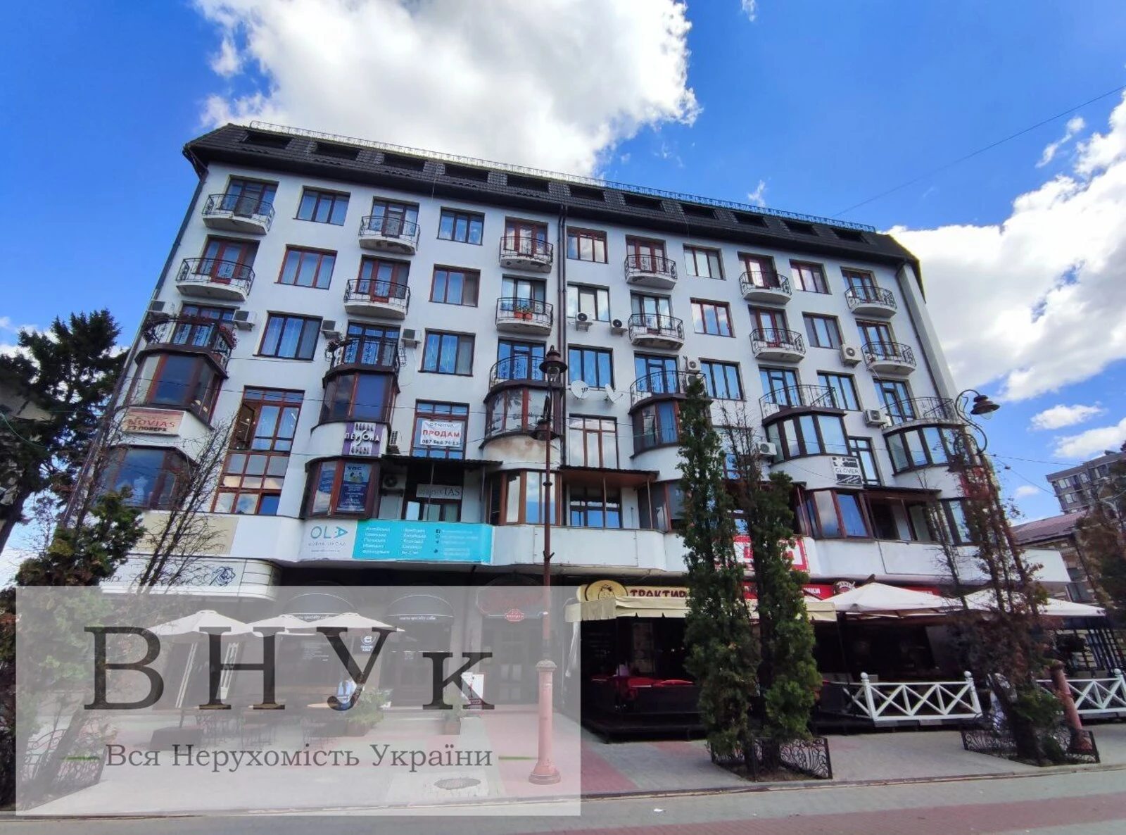 Продаж квартири 4 кімнати, 107 m², 2 пов./10 поверхів. Проскурівська , Хмельницький. 