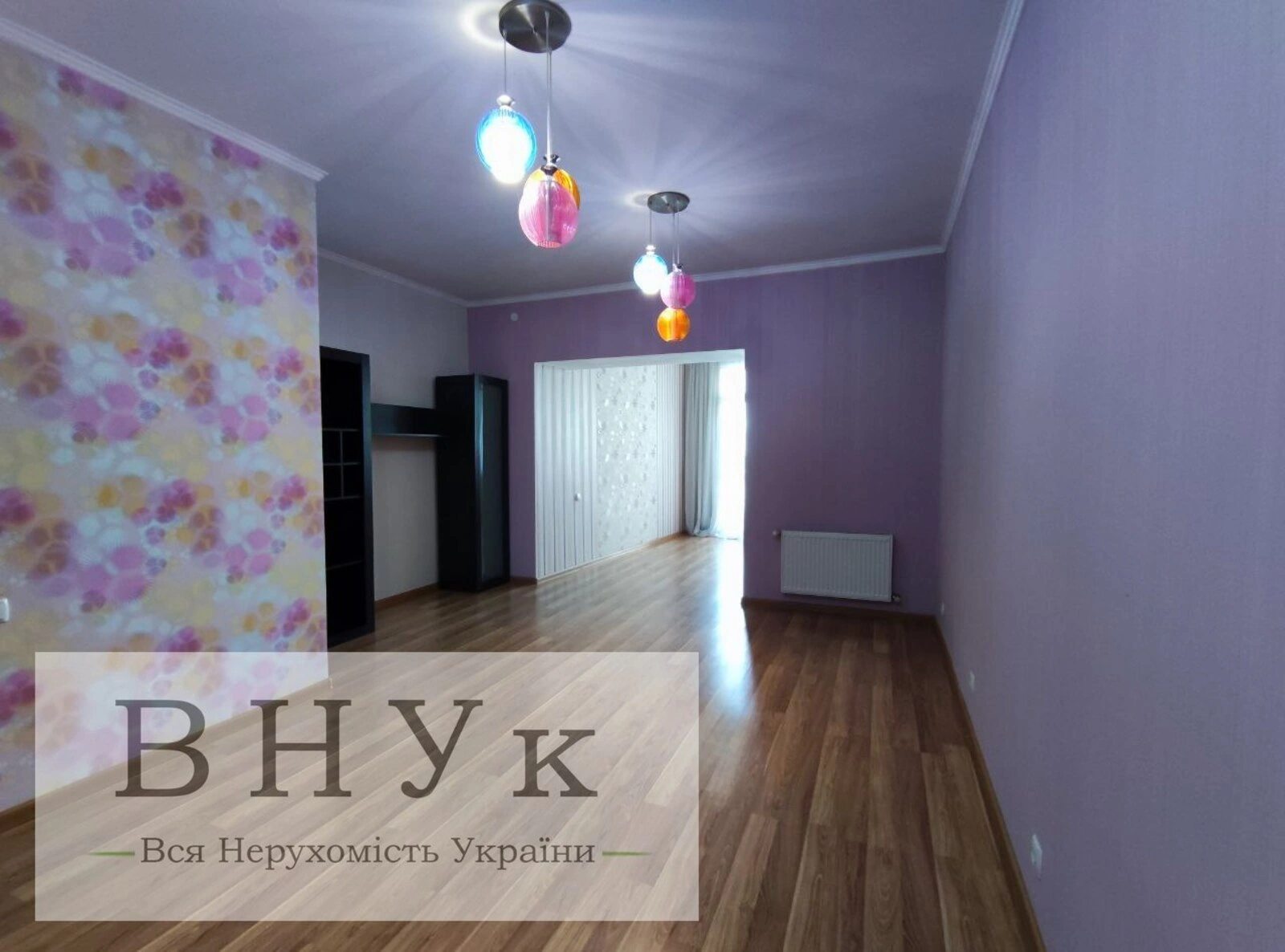 Продаж квартири 4 кімнати, 107 m², 2 пов./10 поверхів. Проскурівська , Хмельницький. 