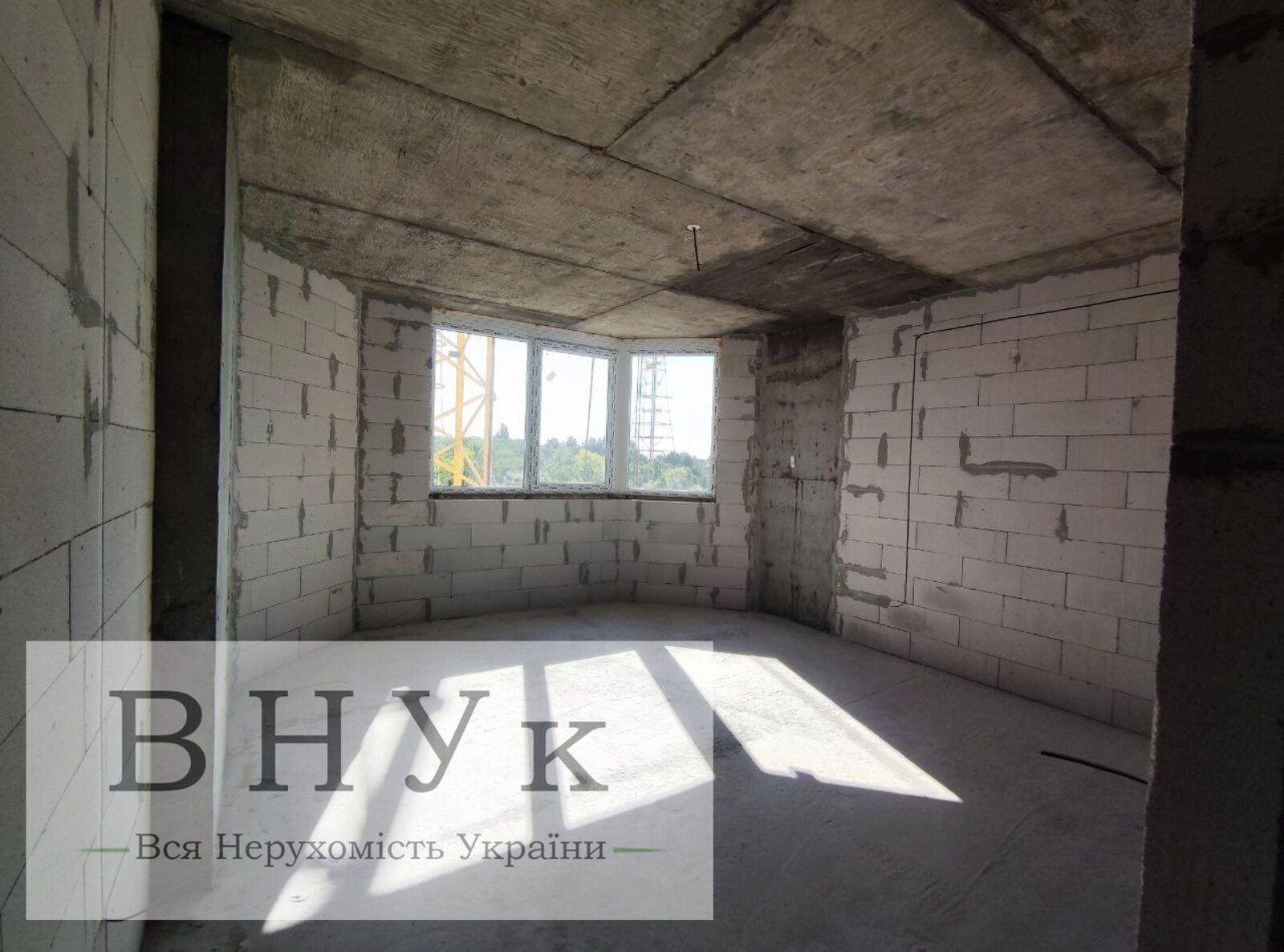 Продаж квартири 1 кімната, 61 m², 8 пов./10 поверхів. Будівельників , Хмельницький. 