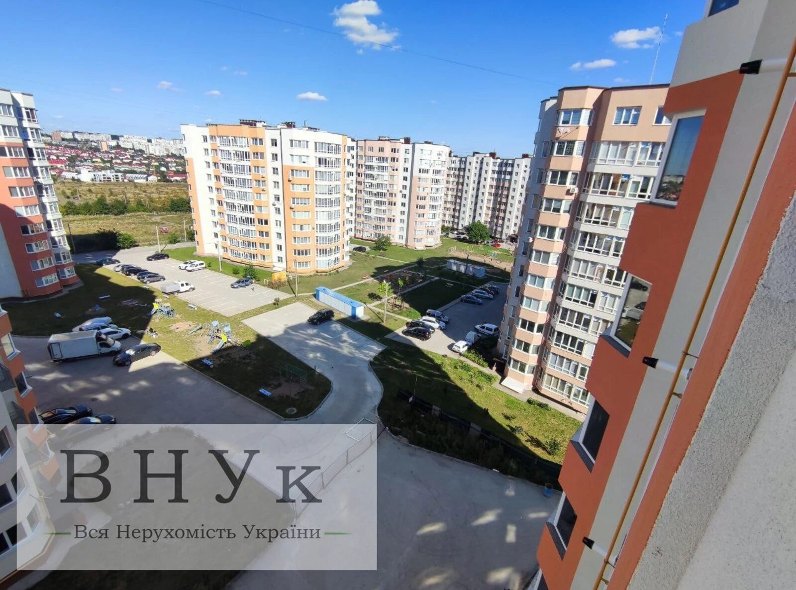 Продаж квартири 1 кімната, 61 m², 8 пов./10 поверхів. Будівельників , Хмельницький. 