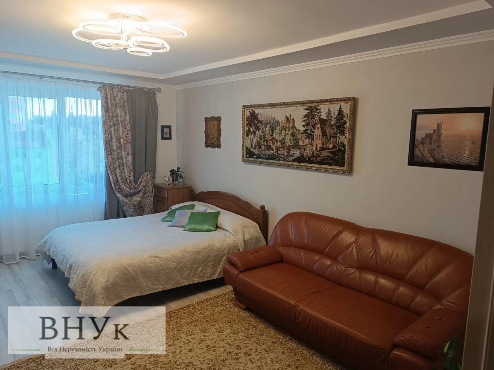 Продаж квартири 2 кімнати, 80 m², 10 пов./11 поверхів. Корольова С. вул., Тернопіль. 