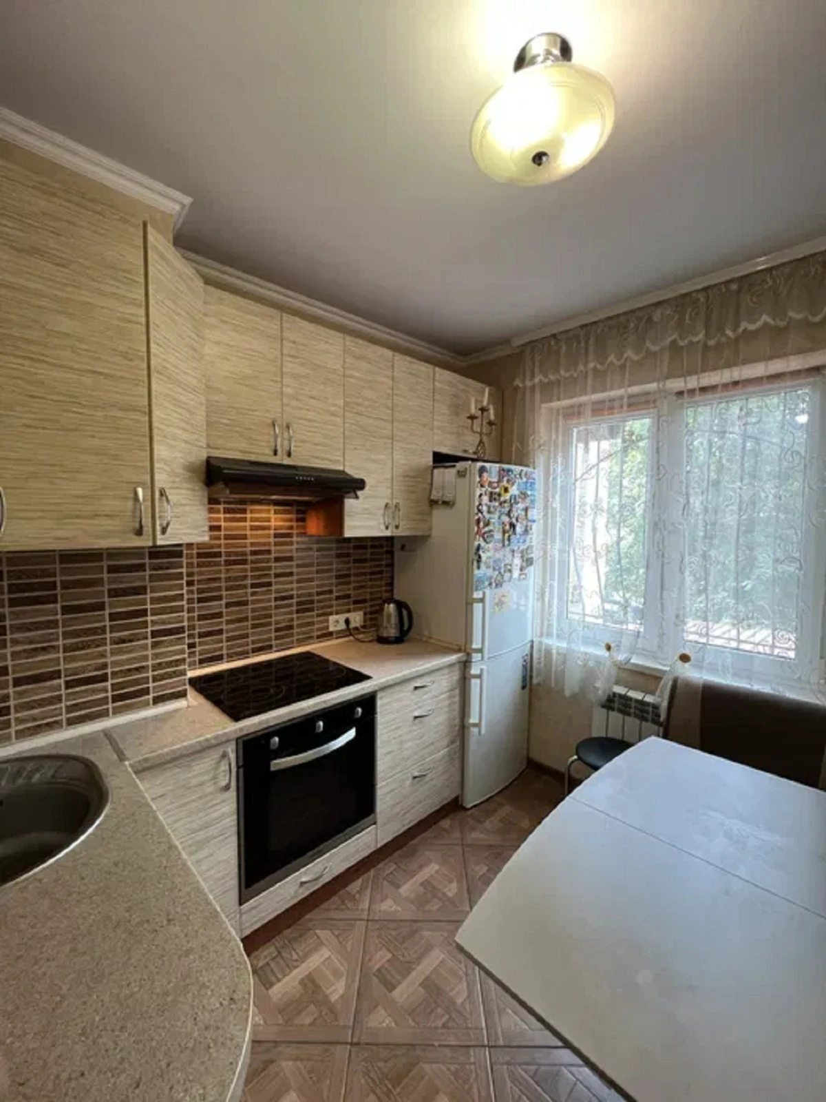 Продаж квартири 3 кімнати, 70 m², 2 пов./12 поверхів. 75, Вильямса Академика ул., Одеса. 