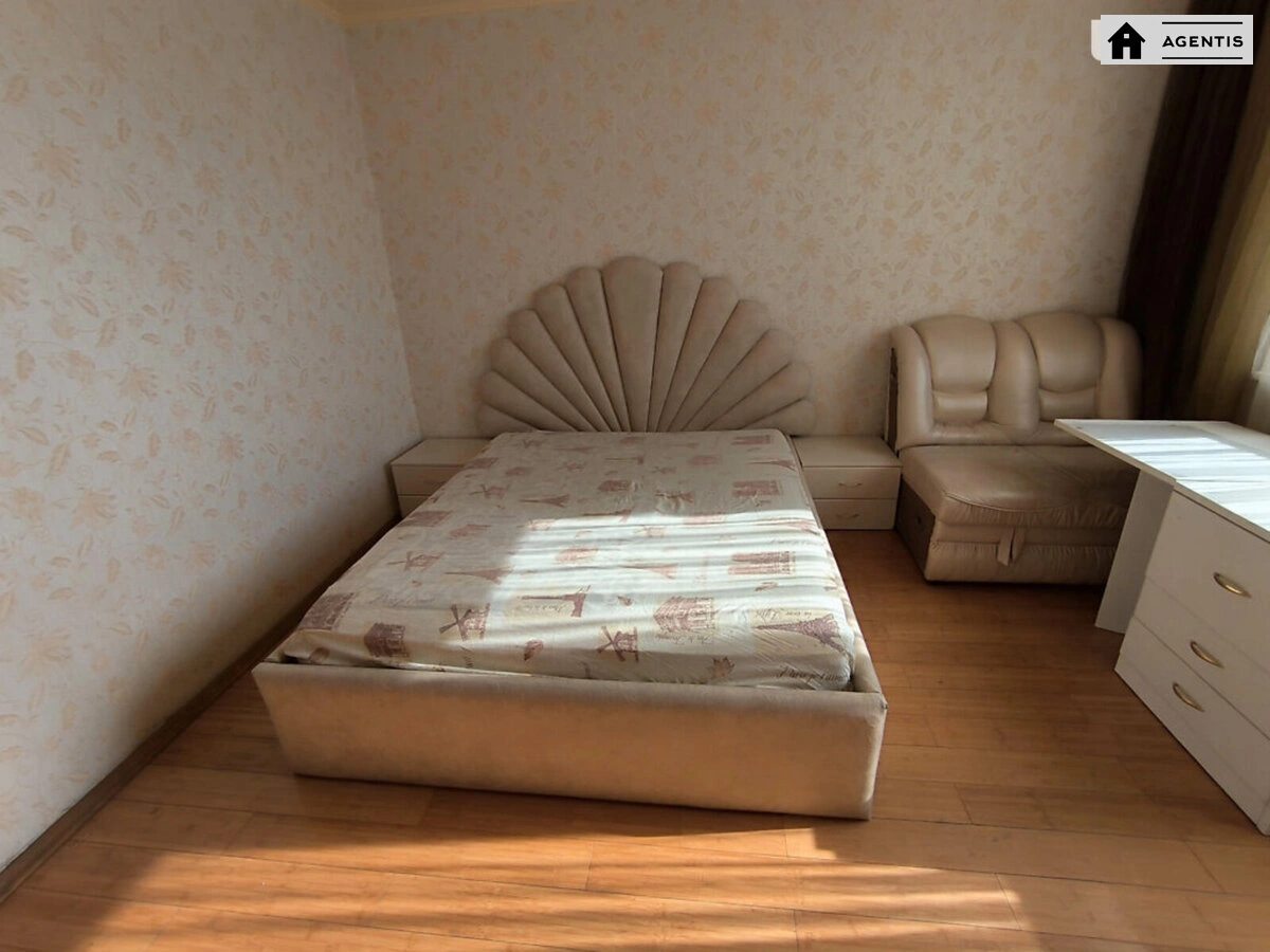 Apartment for rent 2 rooms, 75 m², 21st fl./23 floors. 7, Yelyzavety Chavdar vul., Kyiv. 