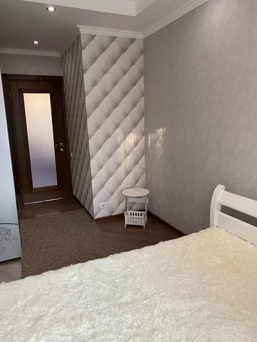 Здам квартиру 2 кімнати, 45 m², 3 пов./5 поверхів. 14, Ушинського 14, Київ. 