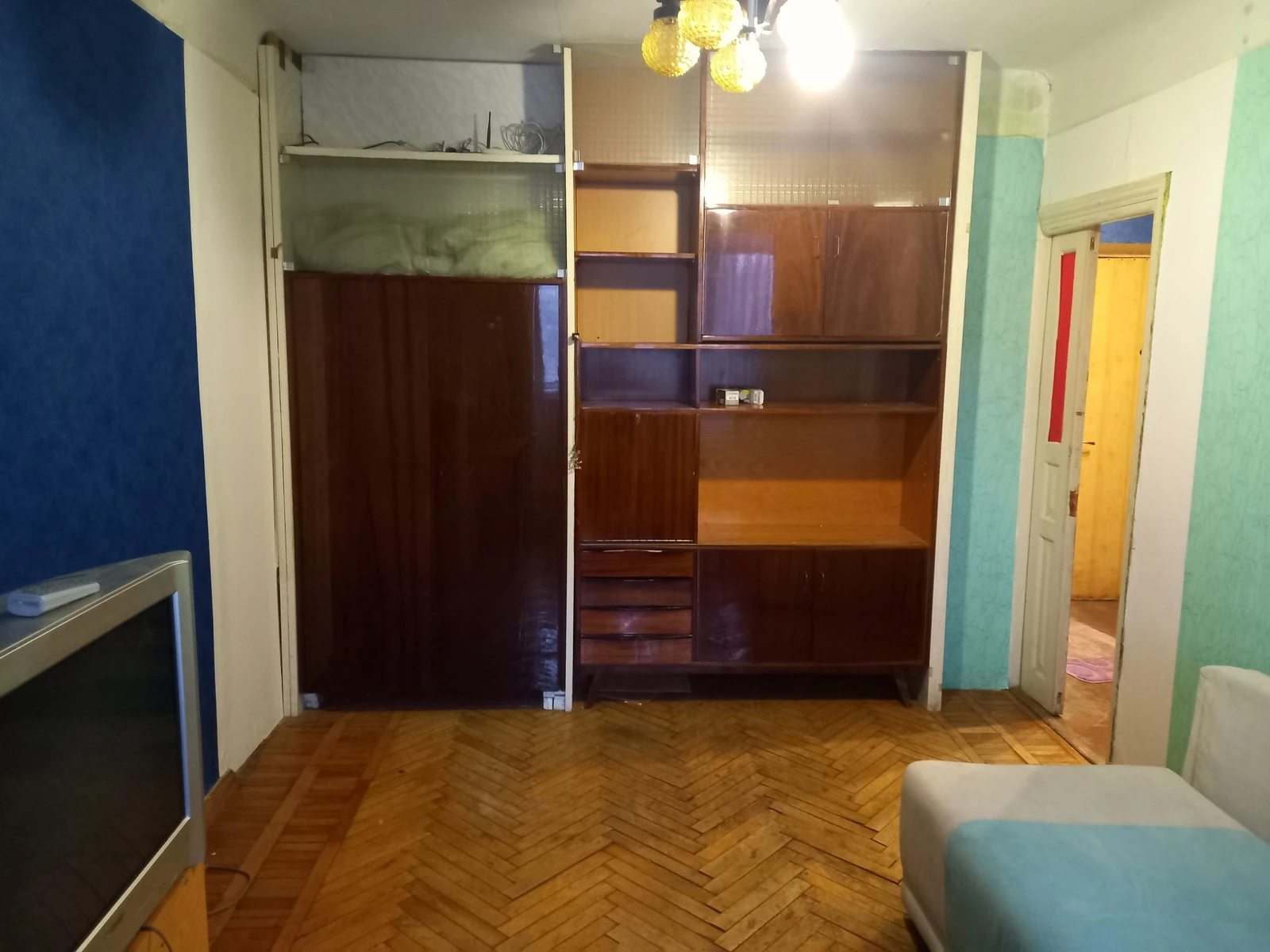 Здам квартиру 2 кімнати, 43 m², 3 пов./5 поверхів. 28, Корчака Януша ул. (Баумана), Київ. 