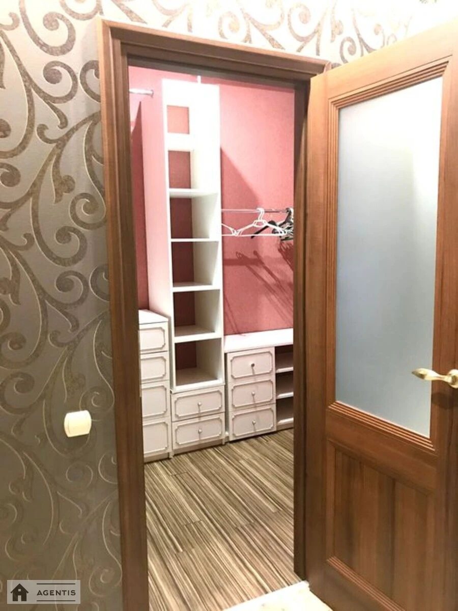 Apartment for rent. 3 rooms, 100 m², 18 floor/24 floors. 16, Mokra vul. Kudryashova, Kyiv. 