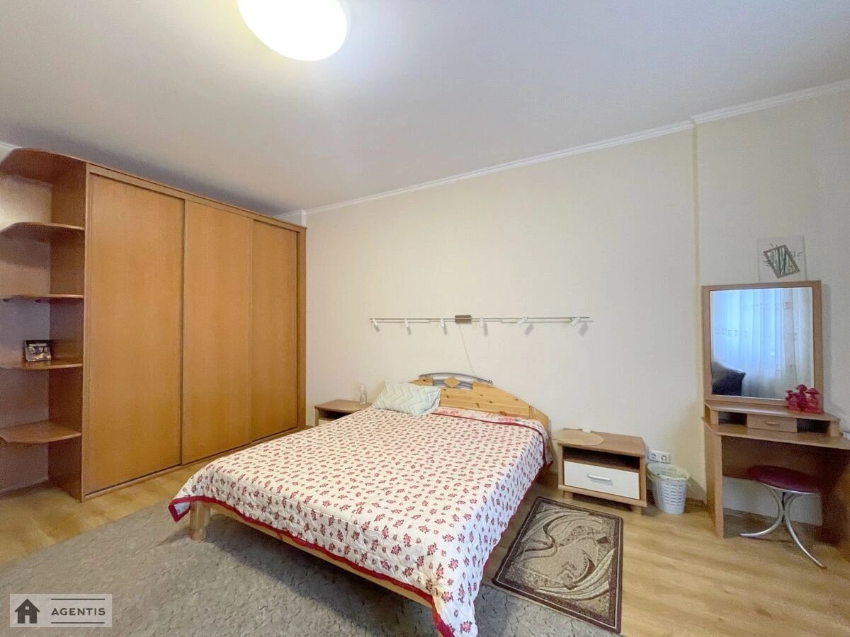 Apartment for rent. 3 rooms, 140 m², 8th floor/25 floors. 36, Yevhena Konovaltsya vul. Shchorsa, Kyiv. 