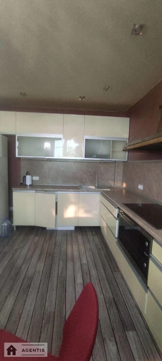 Apartment for rent. 1 room, 52 m², 21 floor/23 floors. 8, Makiyivska 8, Kyiv. 