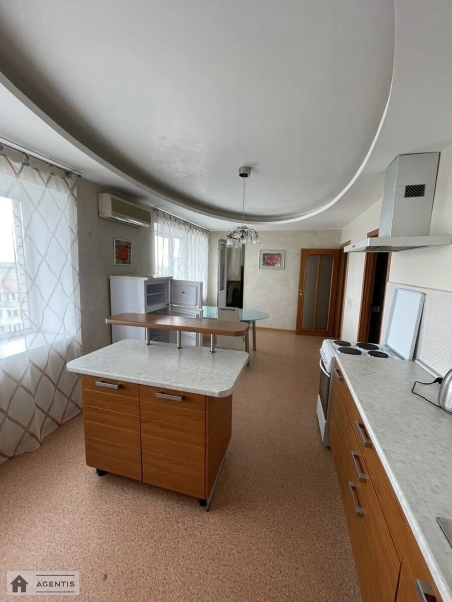 Apartment for rent. 1 room, 100 m², 15 floor/19 floors. 35, Mykhayla Kotelnykova vul., Kyiv. 