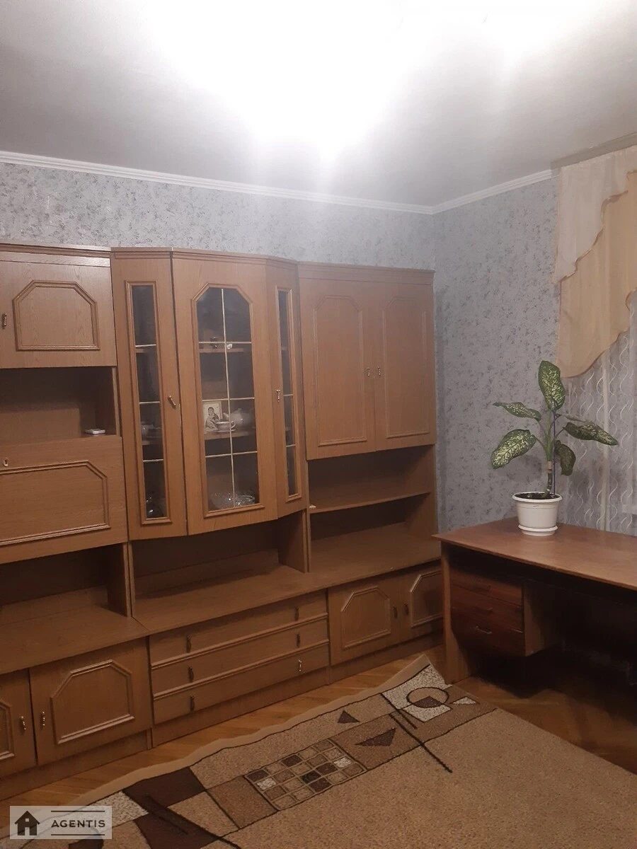 Apartment for rent. 1 room, 30 m², 4th floor/9 floors. 14, Mashynobudivna 14, Kyiv. 