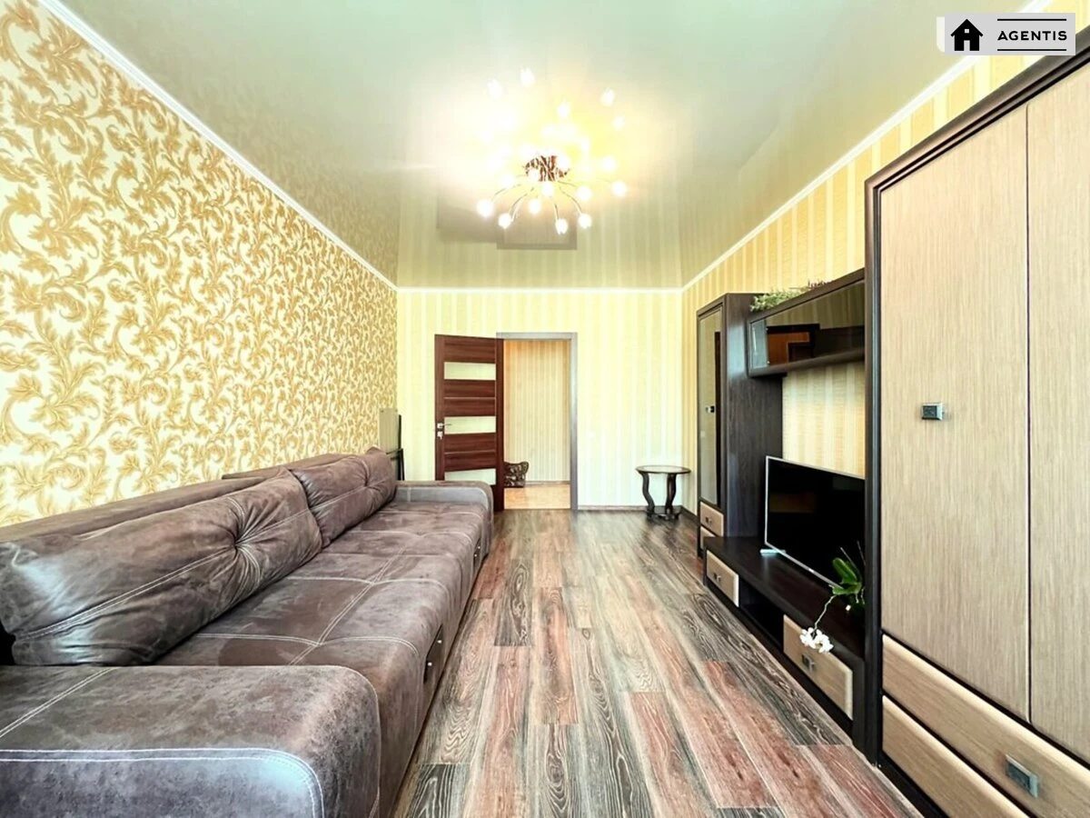 Сдам квартиру. 2 rooms, 72 m², 16 floor/20 floors. 35, Герцена 35, Киев. 