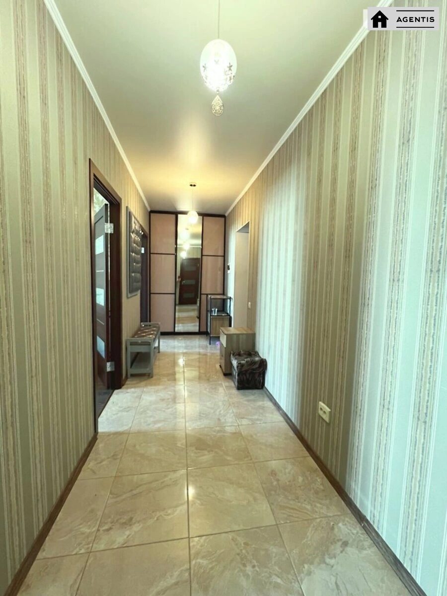 Apartment for rent. 2 rooms, 72 m², 16 floor/20 floors. 35, Gercena 35, Kyiv. 