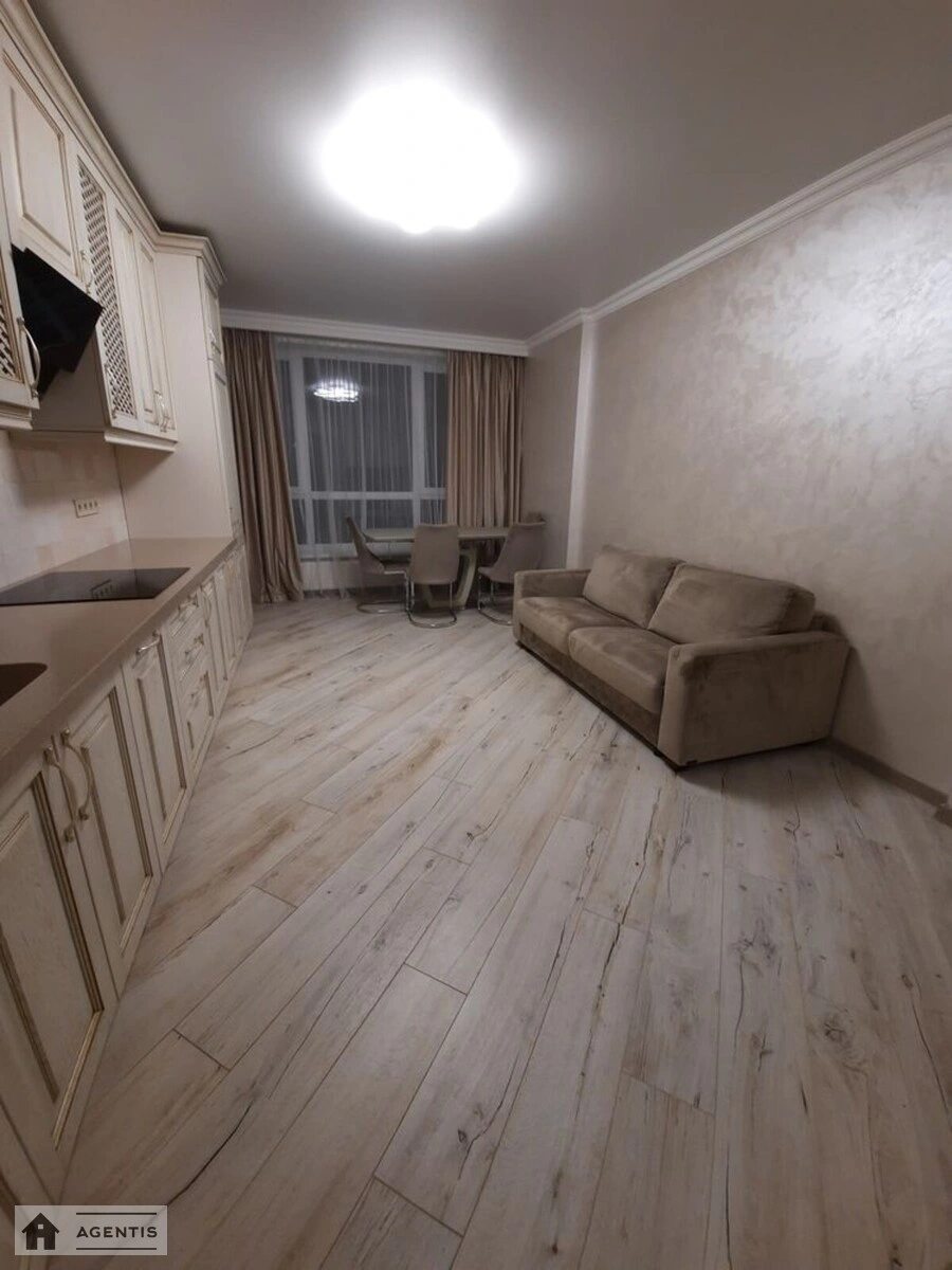 Apartment for rent. 2 rooms, 45 m², 17 floor/24 floors. 6, Vatslava Havela bulv. Ivana Lepse, Kyiv. 