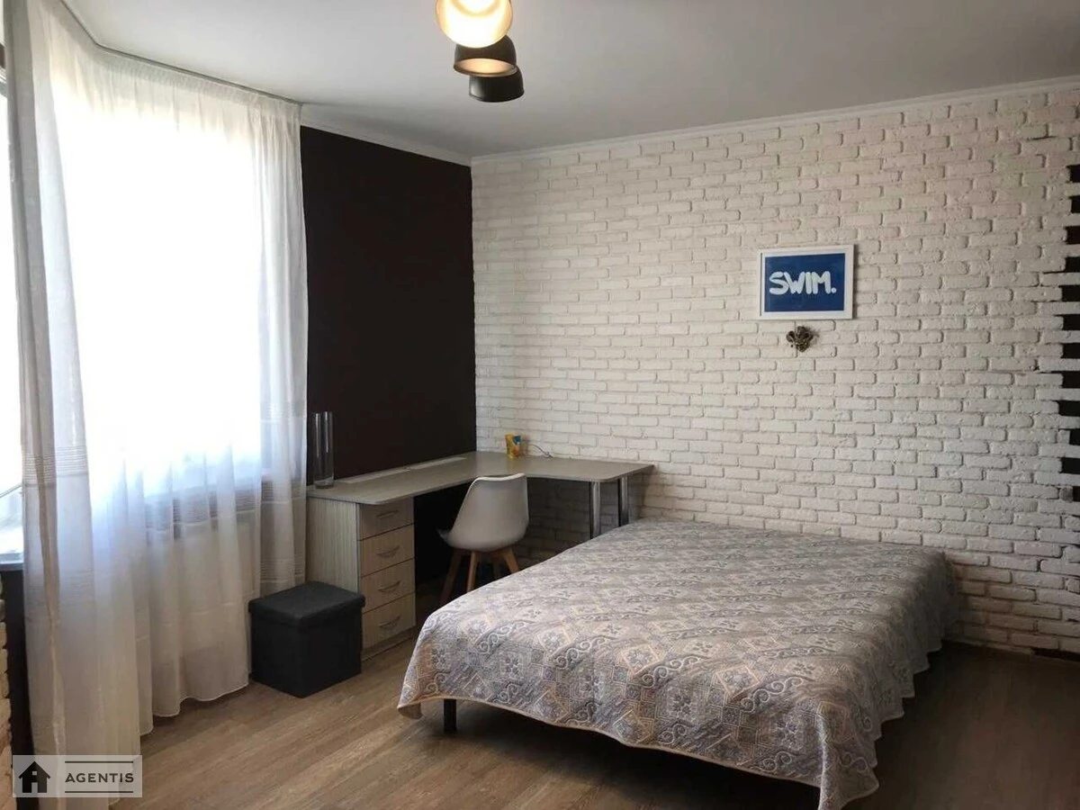 Apartment for rent. 3 rooms, 100 m², 7th floor/16 floors. Stepana Rudnytskoho vul., Kyiv. 