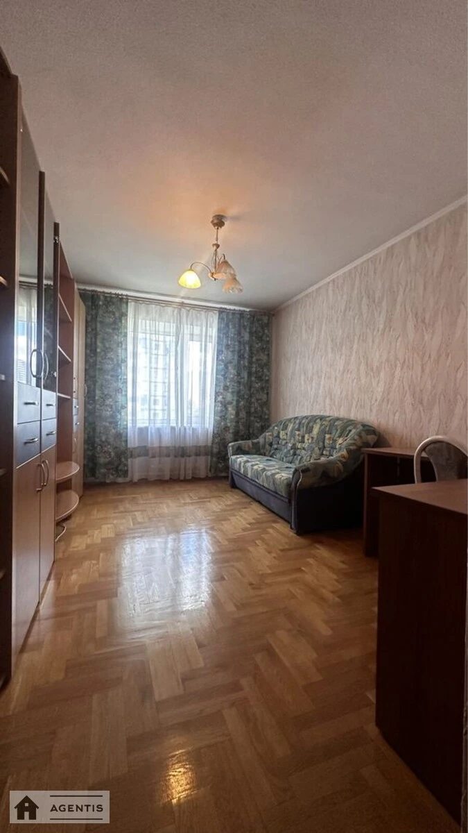 Apartment for rent. 3 rooms, 90 m², 11 floor/14 floors. 2, Andriya Verkhohlyada vul. Mykhayla Drahomirova, Kyiv. 
