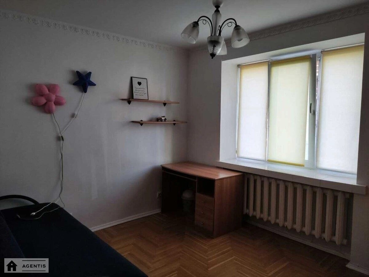 Apartment for rent. 3 rooms, 83 m², 12 floor/14 floors. 91, Antonovycha vul. Horkoho, Kyiv. 
