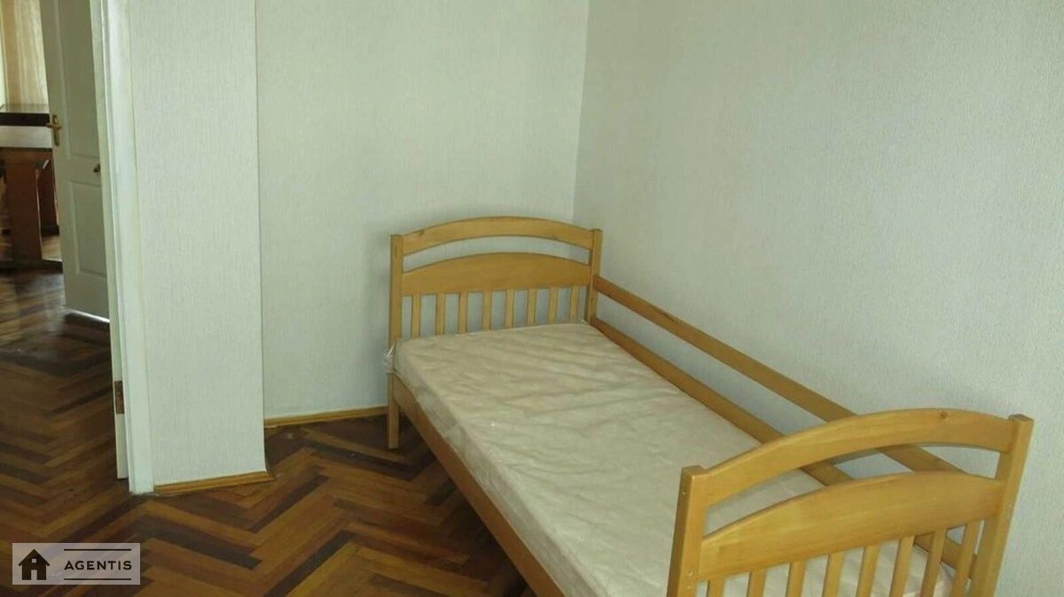 Apartment for rent. 3 rooms, 62 m², 7th floor/9 floors. 70, Beresteyskyy prosp. Peremohy, Kyiv. 