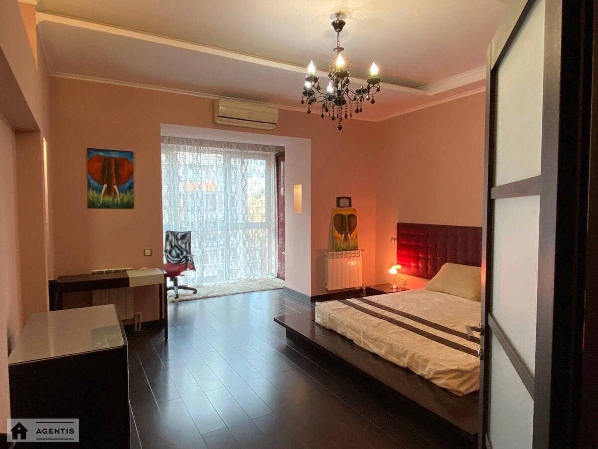 Здам квартиру. 2 rooms, 90 m², 4th floor/21 floors. Почайнинська, Київ. 