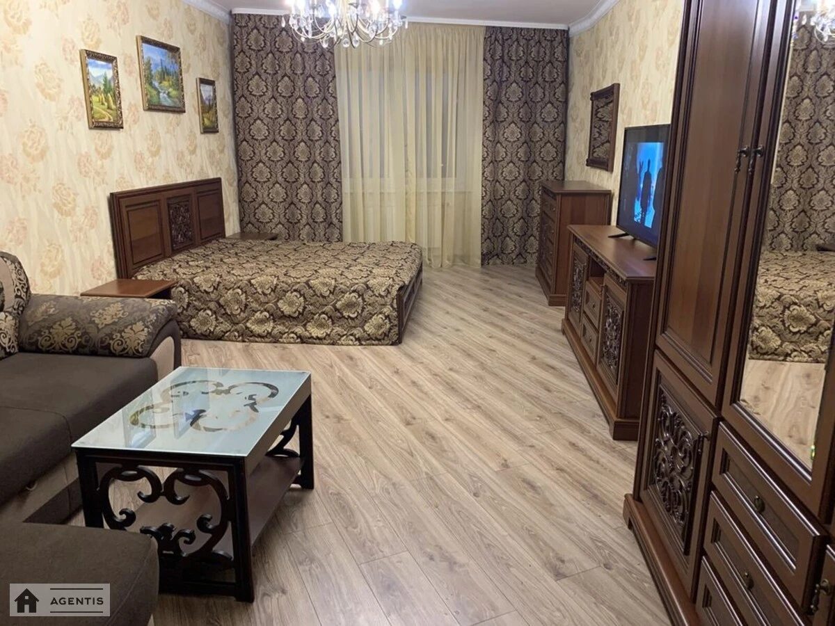 Apartment for rent. 1 room, 60 m², 17 floor/25 floors. 23, Petra Hryhorenka prosp., Kyiv. 