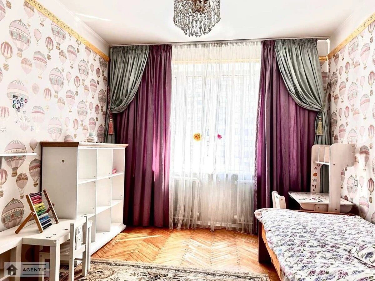 Здам квартиру. 3 rooms, 95 m², 10th floor/22 floors. 4, Старонаводницька 4, Київ. 
