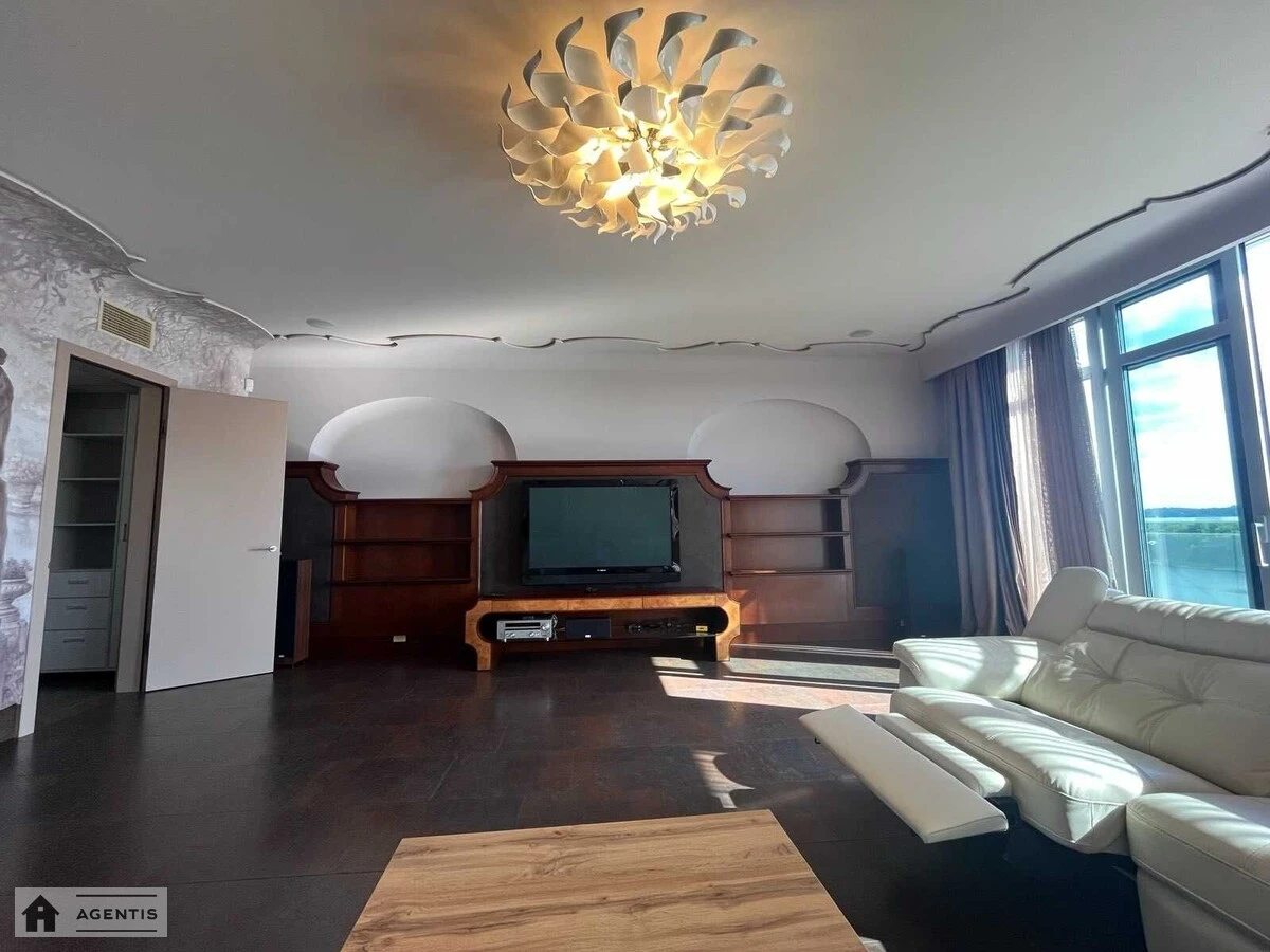 Apartment for rent. 3 rooms, 190 m², 9th floor/10 floors. 18, Rayisy Okipnoyi vul., Kyiv. 