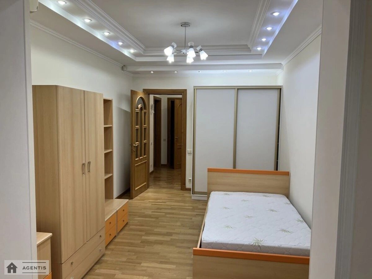 Apartment for rent. 5 rooms, 248 m², 3rd floor/17 floors. 17, Dmytrivska 17, Kyiv. 