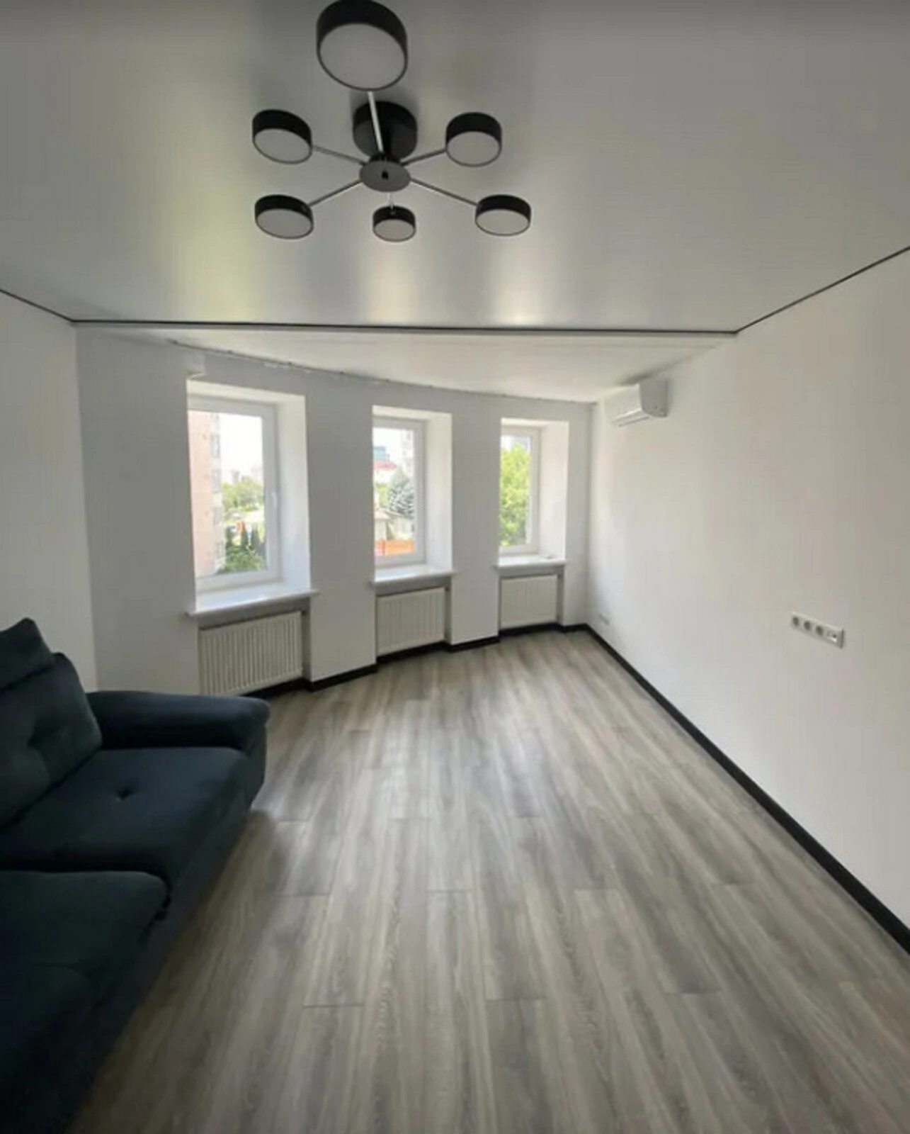 Продаж квартири. 2 rooms, 69 m², 2nd floor/9 floors. Восточный, Тернопіль. 