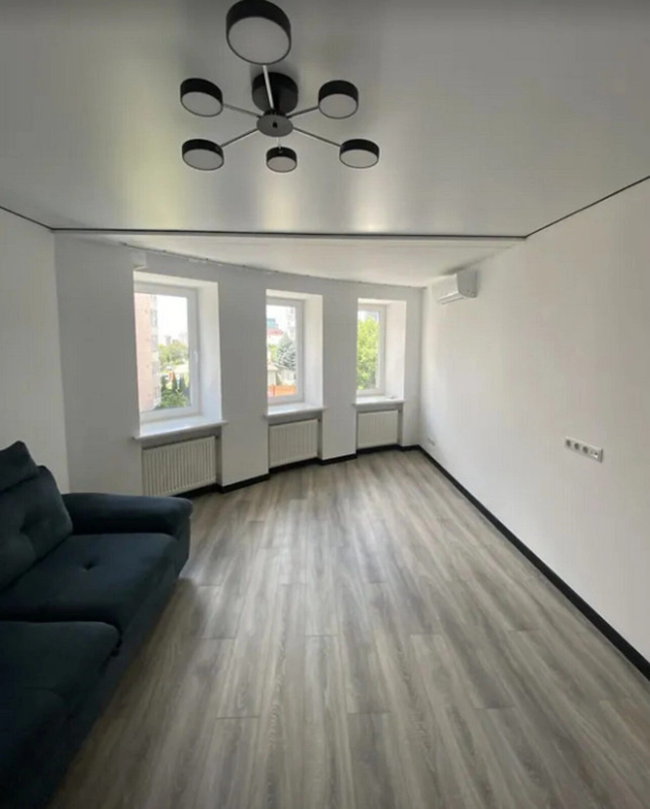 Продаж квартири 2 кімнати, 69 m², 2 пов./9 поверхів. Восточный, Тернопіль. 