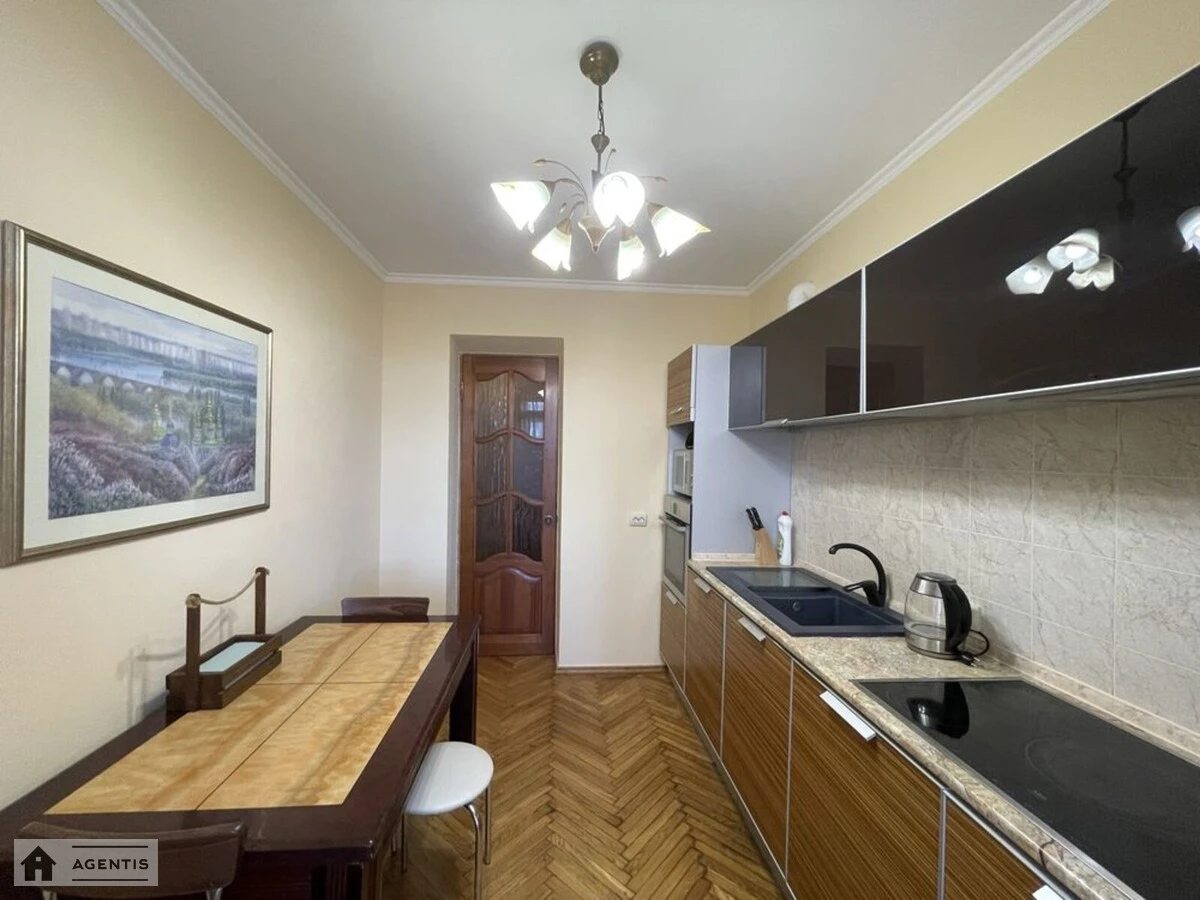 Apartment for rent. 4 rooms, 110 m², 9th floor/21 floors. 21, Lesi Ukrayinky 21, Kyiv. 