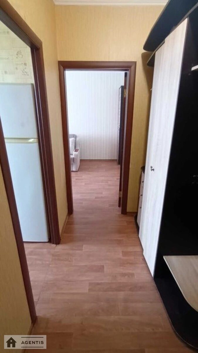Apartment for rent. 1 room, 39 m², 21 floor/26 floors. 28, Yelyzavety Chavdar vul., Kyiv. 
