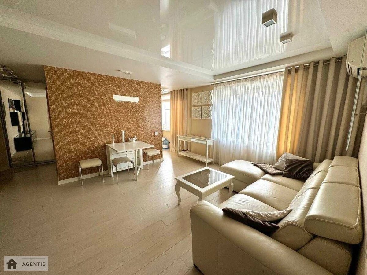 Apartment for rent. 2 rooms, 49 m², 6th floor/9 floors. 5, Lesi Ukrayinky 5, Kyiv. 