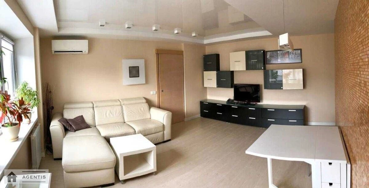 Сдам квартиру. 2 rooms, 49 m², 6th floor/9 floors. 5, Леси Украинки 5, Киев. 