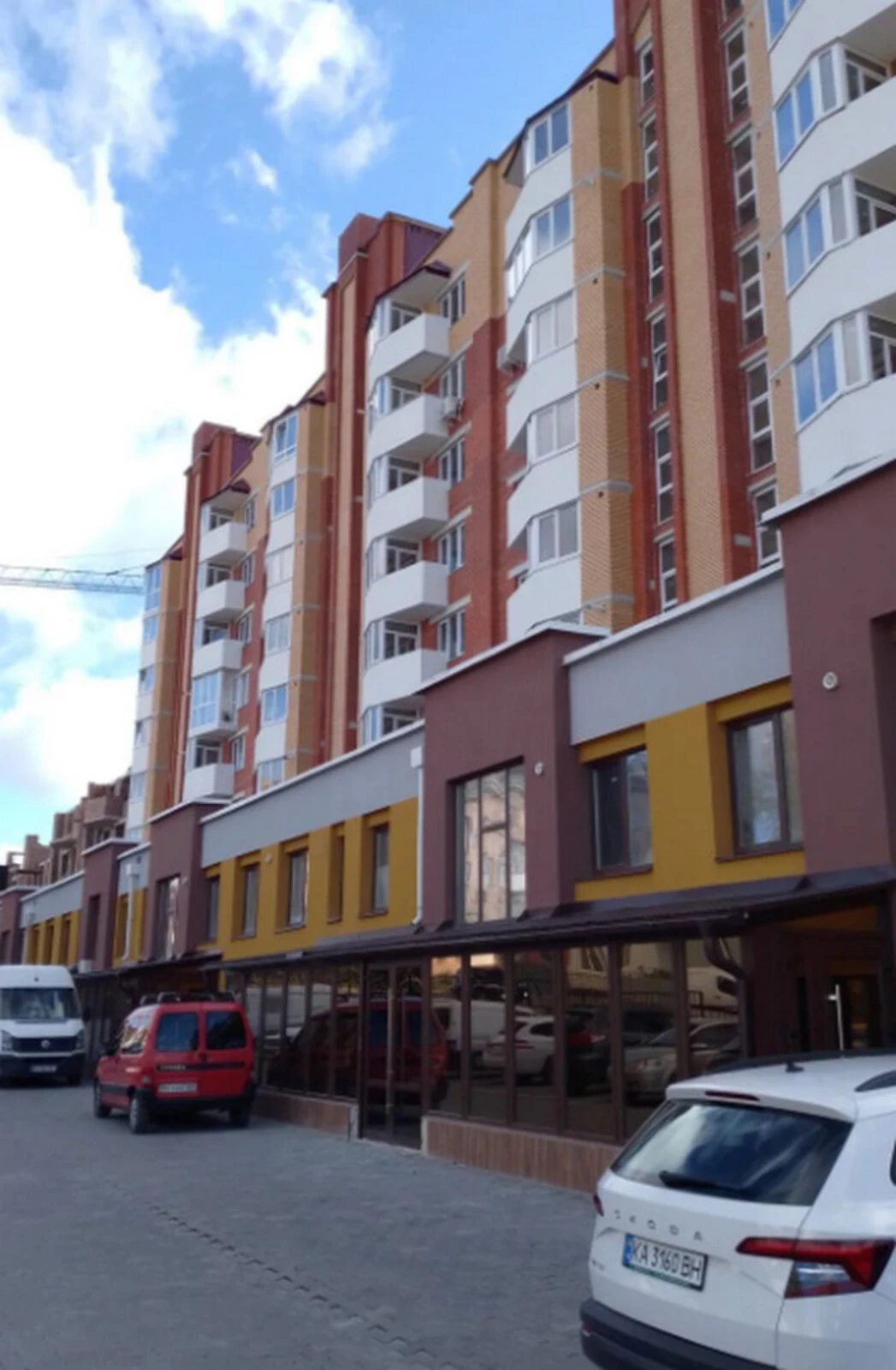 Apartments for sale. 3 rooms, 81 m², 3rd floor/10 floors. Halytska vul., Ternopil. 