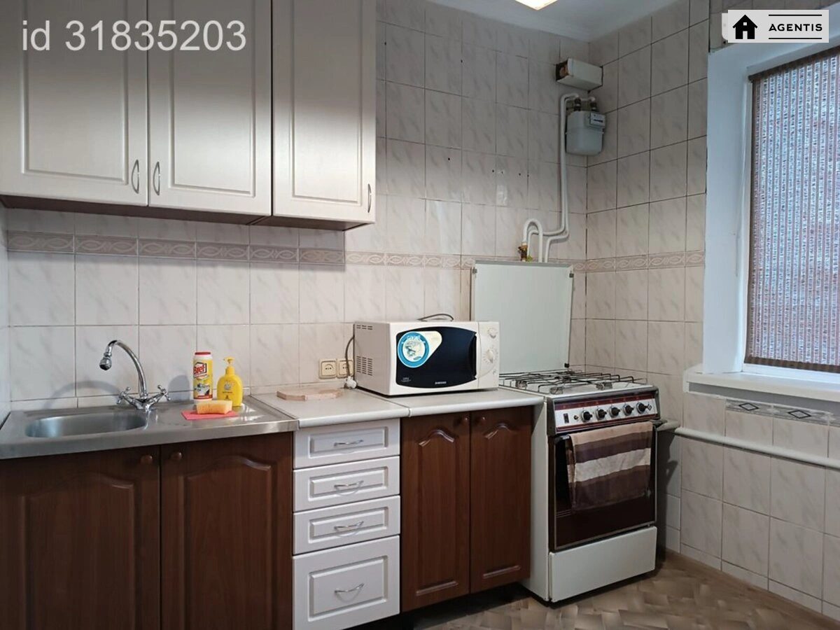 Здам квартиру. 1 room, 40 m², 9th floor/9 floors. 29, Героїв Дніпра 29, Київ. 