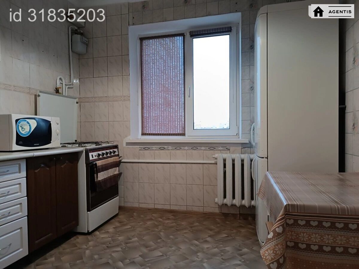 Здам квартиру. 1 room, 40 m², 9th floor/9 floors. 29, Героїв Дніпра 29, Київ. 