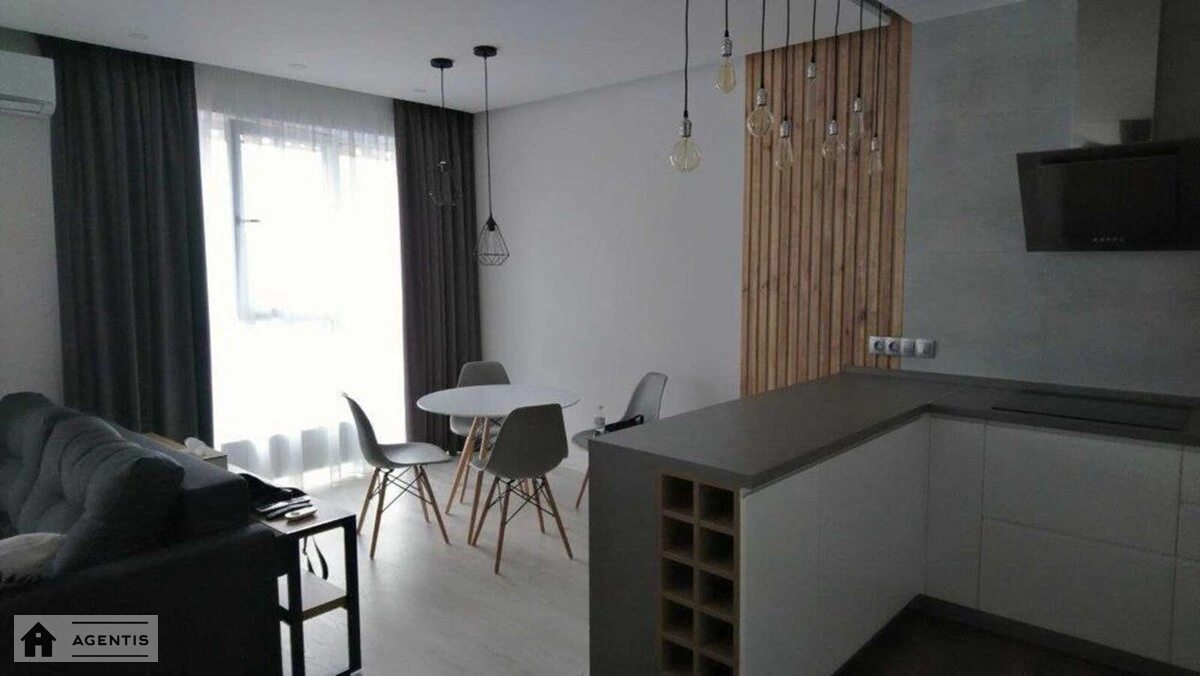 Apartment for rent. 1 room, 47 m², 11 floor/19 floors. 16, Mytropolyta Vasylya Lypkivskoho vul. Urytskoho, Kyiv. 