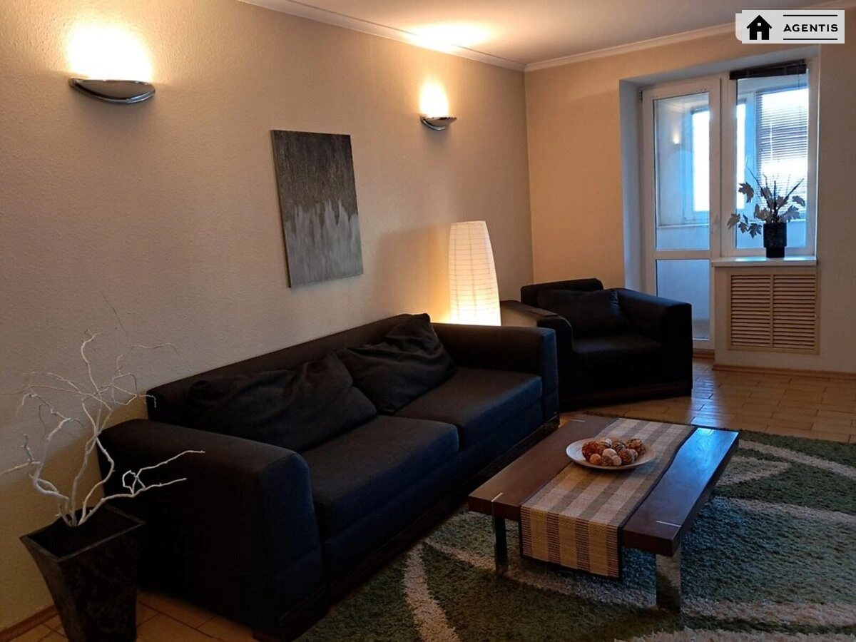 Apartment for rent. 2 rooms, 69 m², 9th floor/9 floors. 59, Sichovyh Strliltsiv 59, Kyiv. 