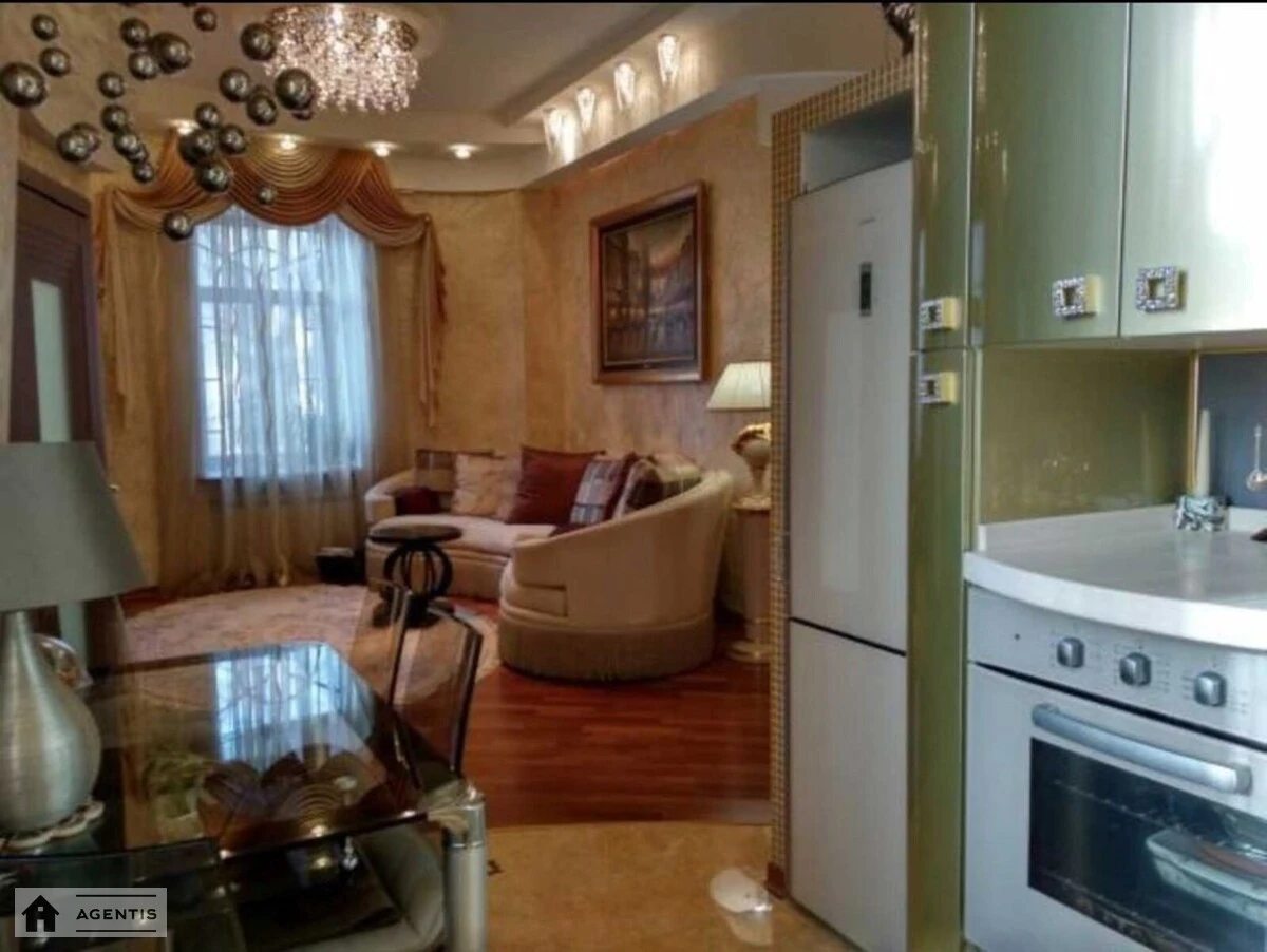Apartment for rent. 3 rooms, 75 m², 2nd floor/6 floors. 8, Lyuteranska 8, Kyiv. 