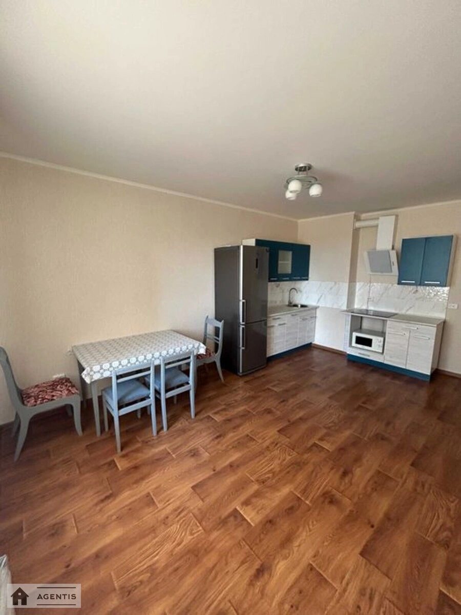 Apartment for rent. 2 rooms, 73 m², 10th floor/25 floors. 54, Revutckogo 54, Kyiv. 