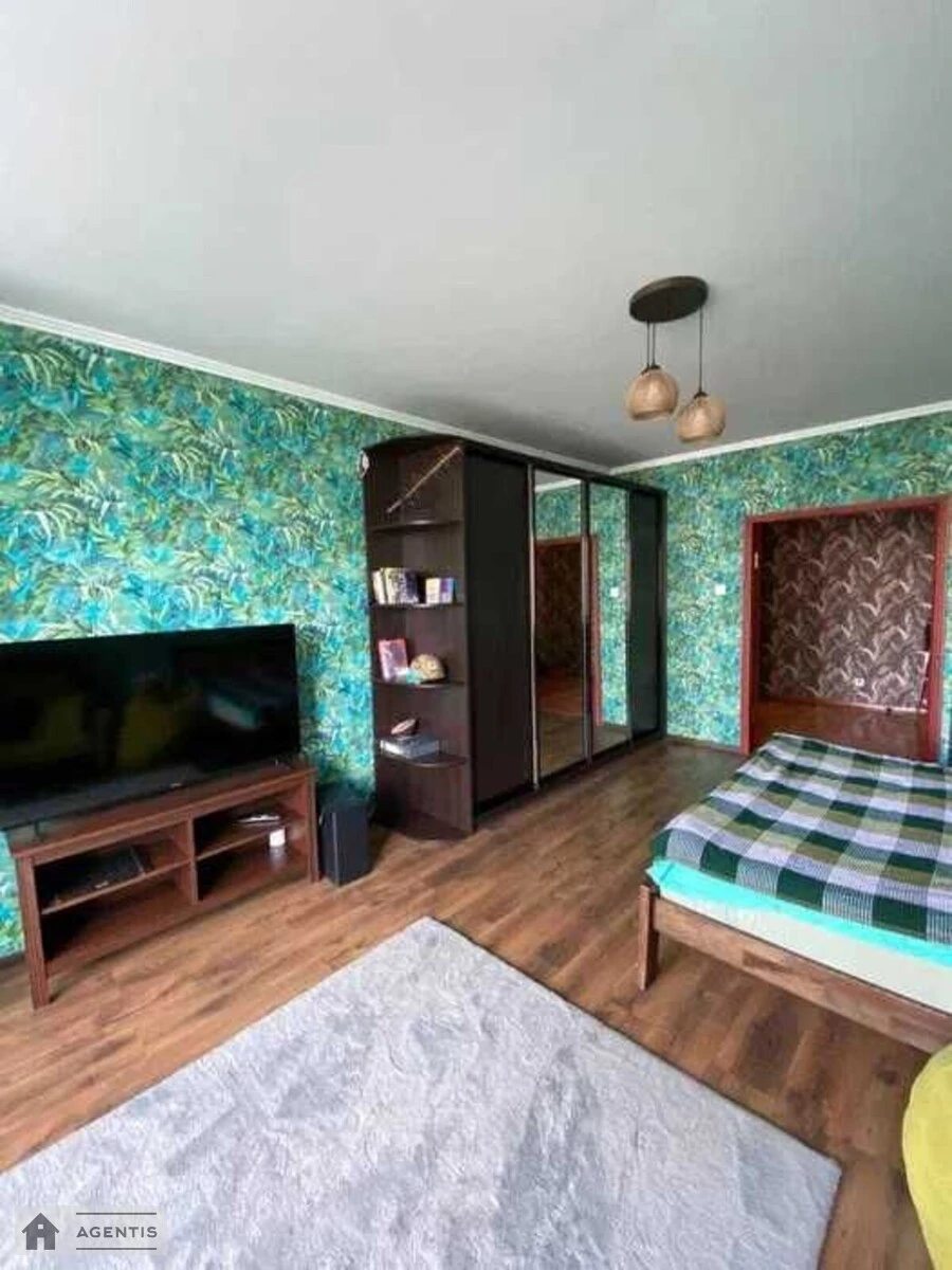 Apartment for rent. 3 rooms, 106 m², 8th floor/16 floors. 2, Knyazhiy Zaton 2, Kyiv. 