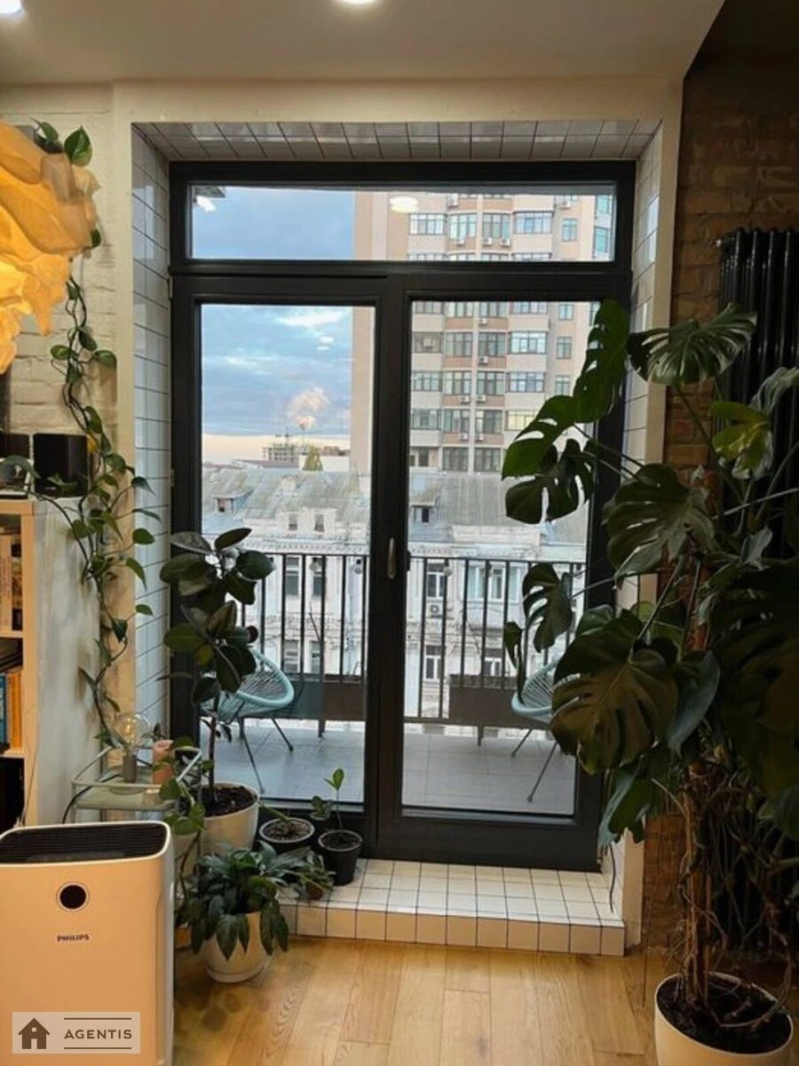 Apartment for rent. 2 rooms, 56 m², 6th floor/6 floors. 79, Sichovyh Strliltsiv 79, Kyiv. 