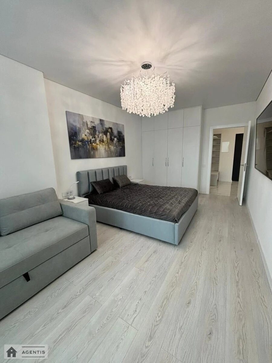 Apartment for rent. 1 room, 52 m², 7th floor/35 floors. Beresteyskyy prosp. Peremohy, Kyiv. 