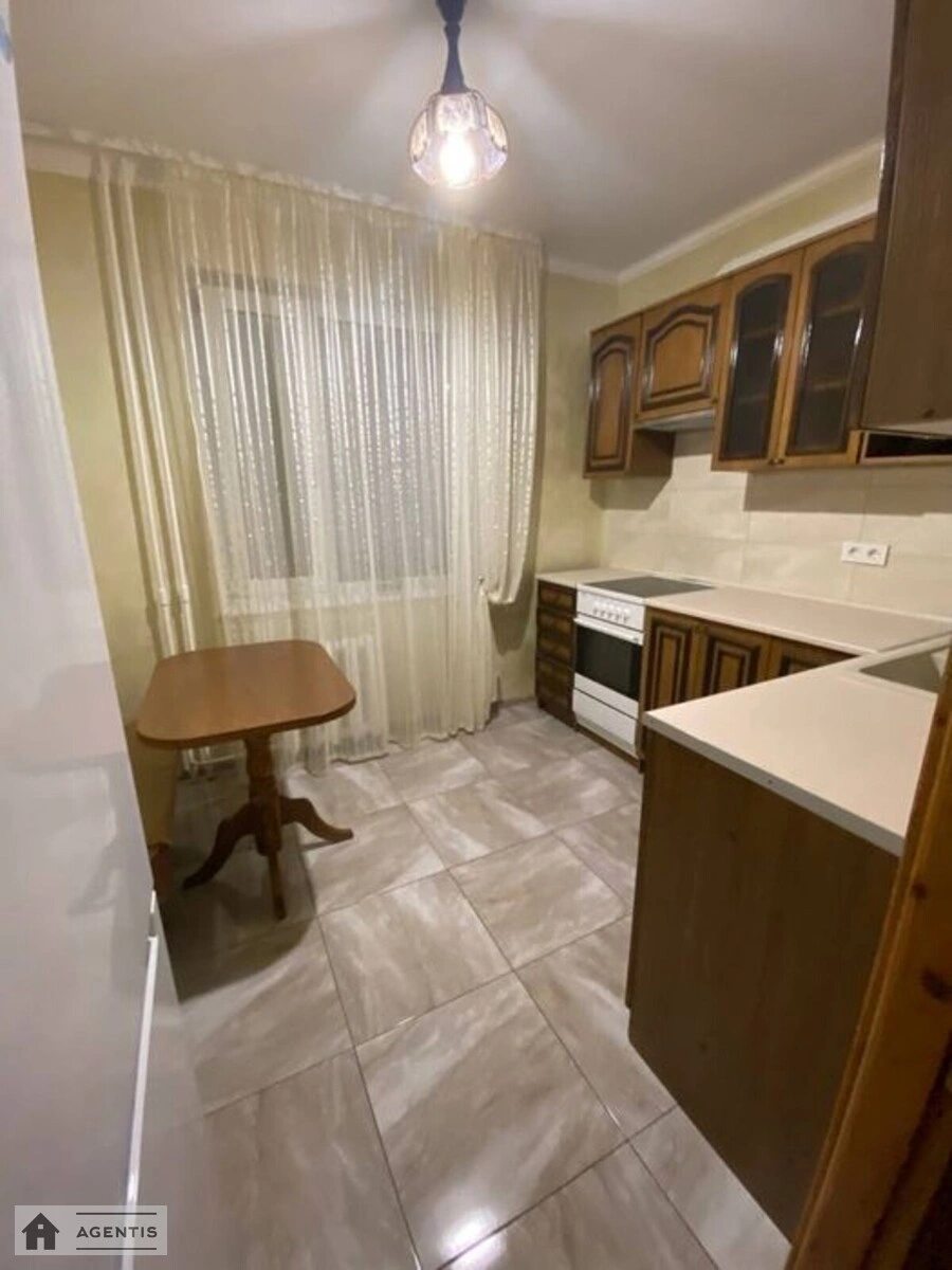 Сдам квартиру. 2 rooms, 56 m², 13 floor/14 floors. 38, Петра Григоренка просп., Киев. 